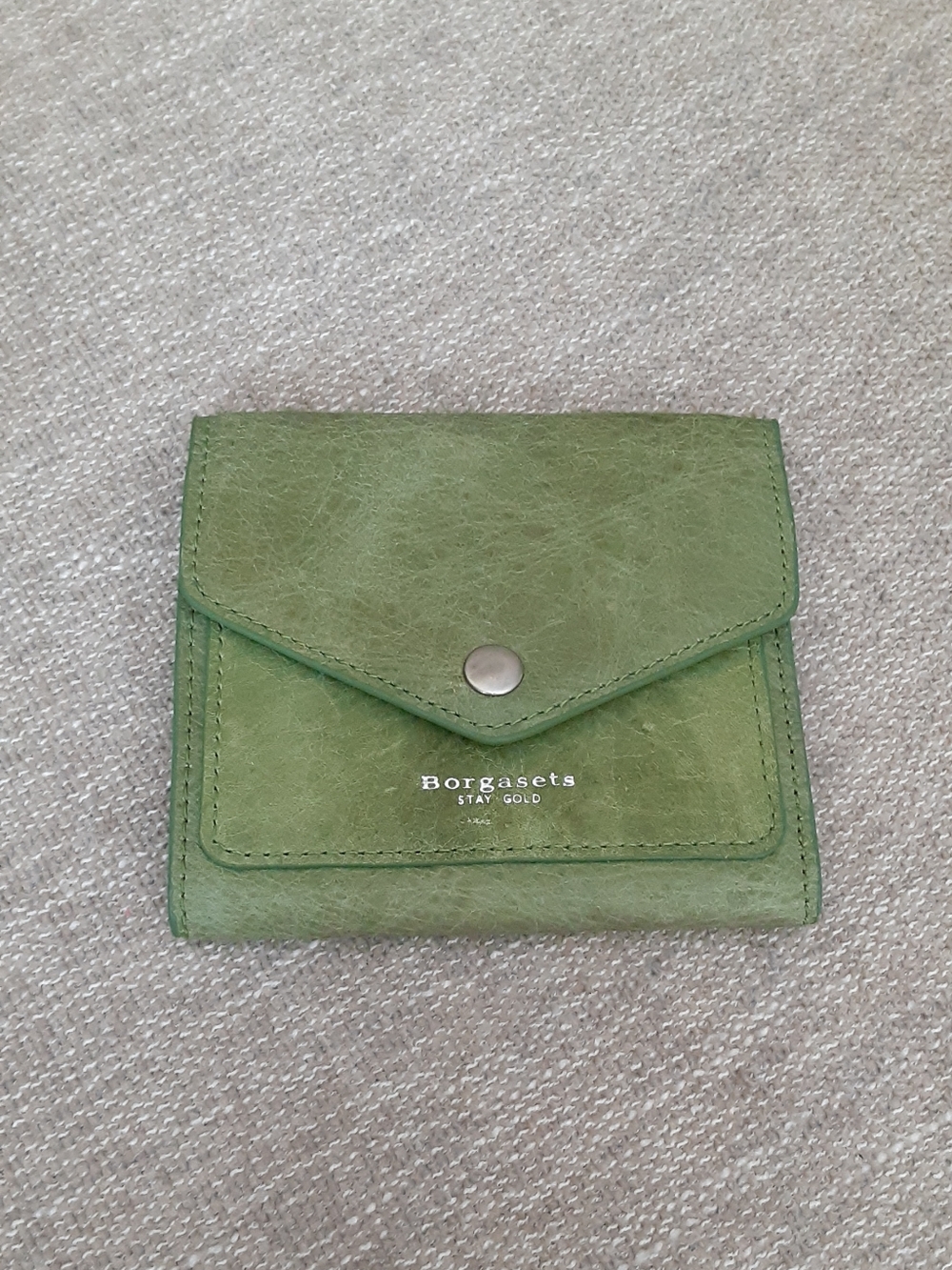 Borgaset Stay Gold Green Leather Compact Wallet